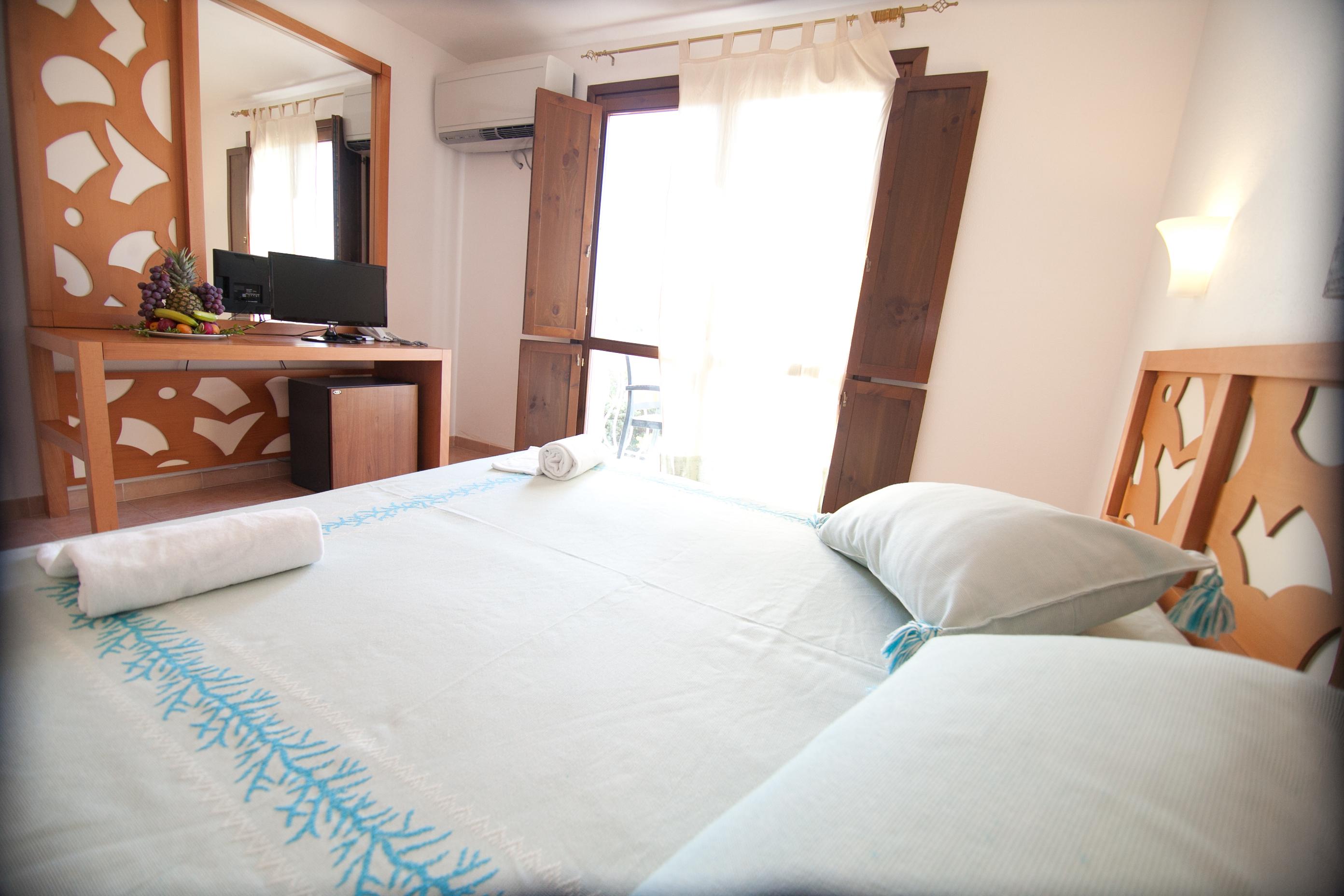 Club Esse Gallura อาเญ็นตู ภายนอก รูปภาพ