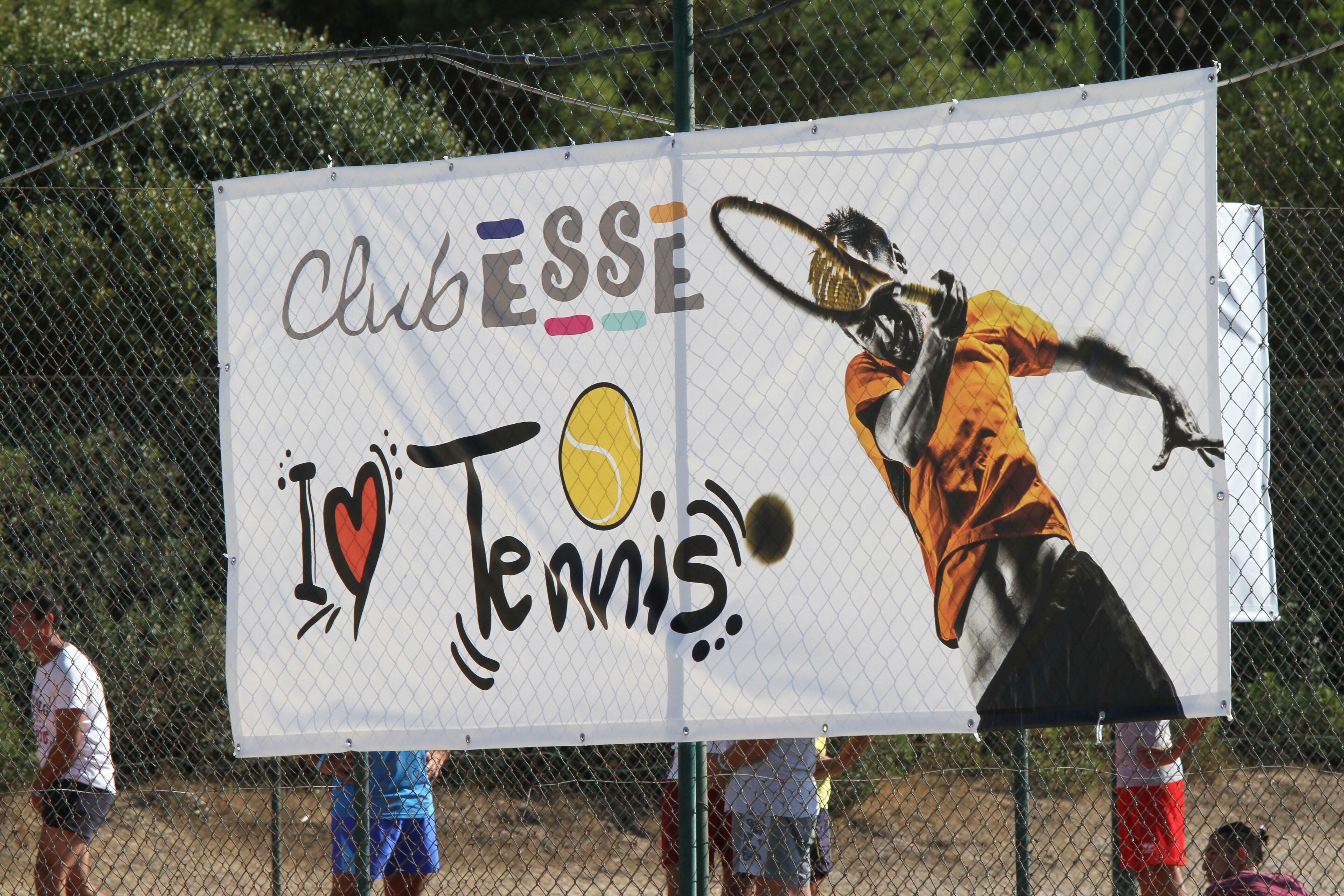 Club Esse Gallura อาเญ็นตู ภายนอก รูปภาพ